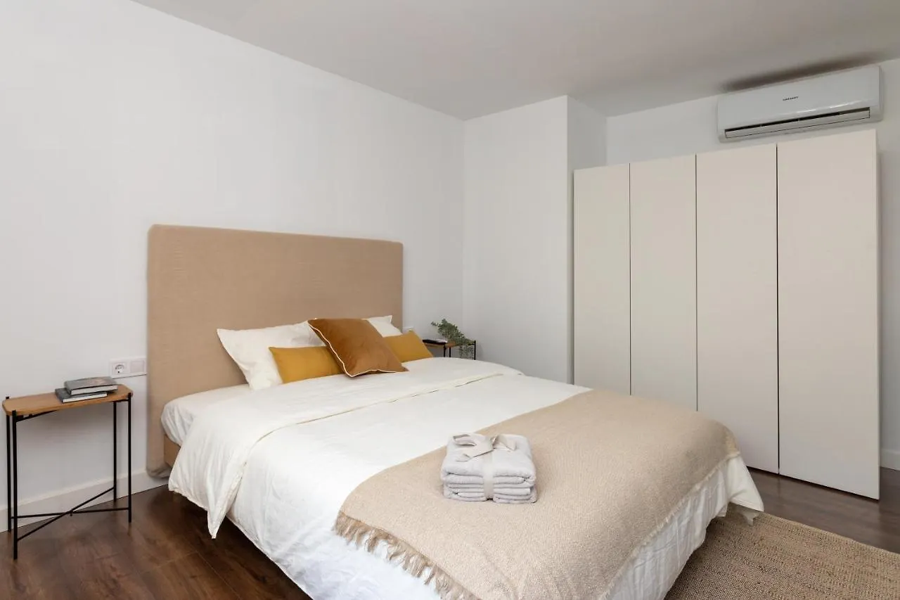 Soho Apartments & Studios