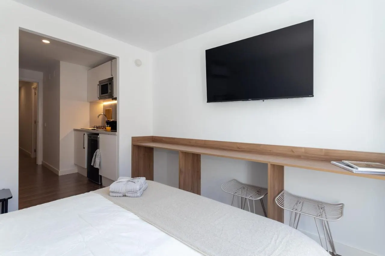Soho Apartments & Studios